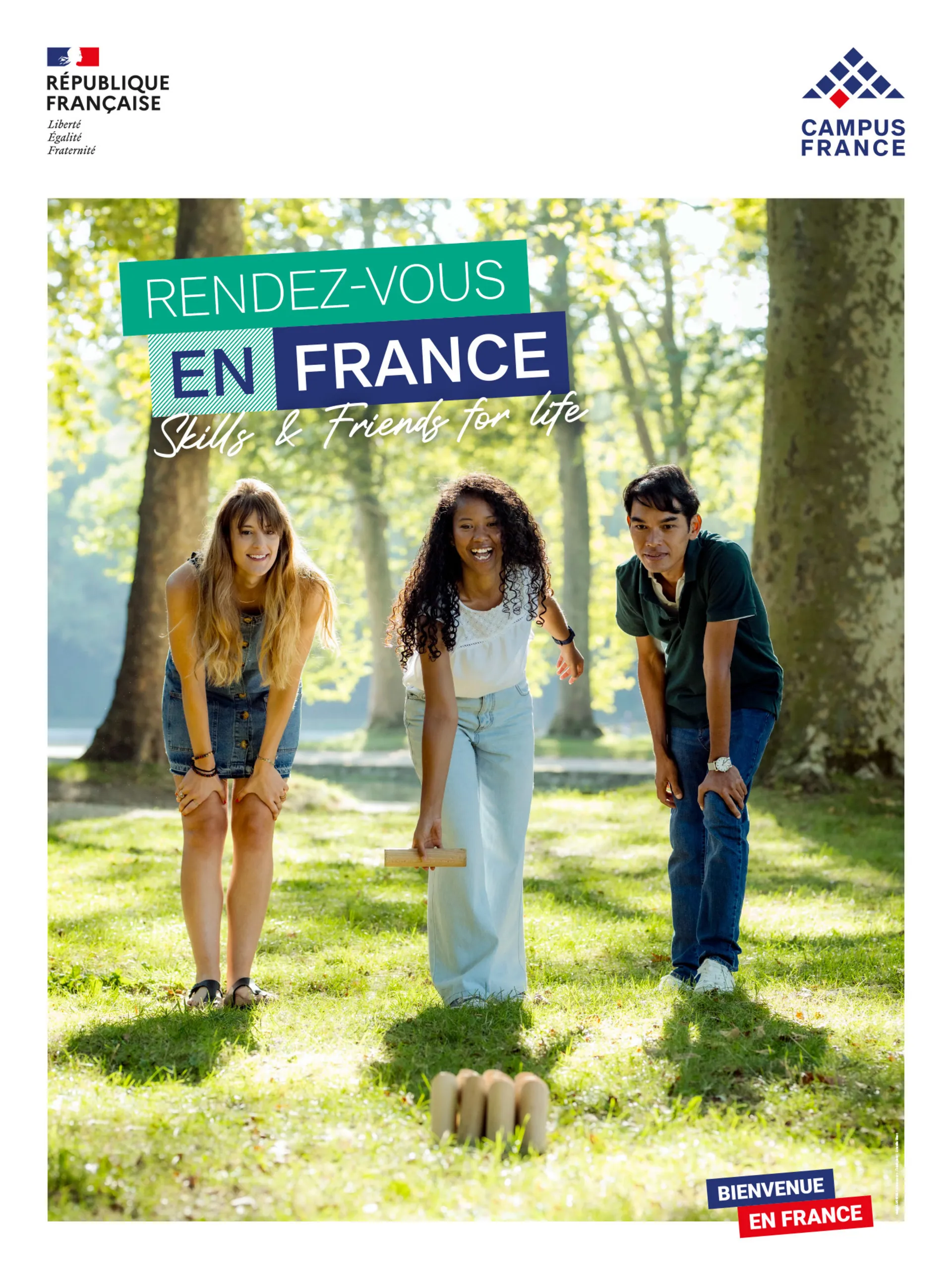 affiche publicitaire : groupe d'étudiants jouant au Molkky, Campagne Campus France