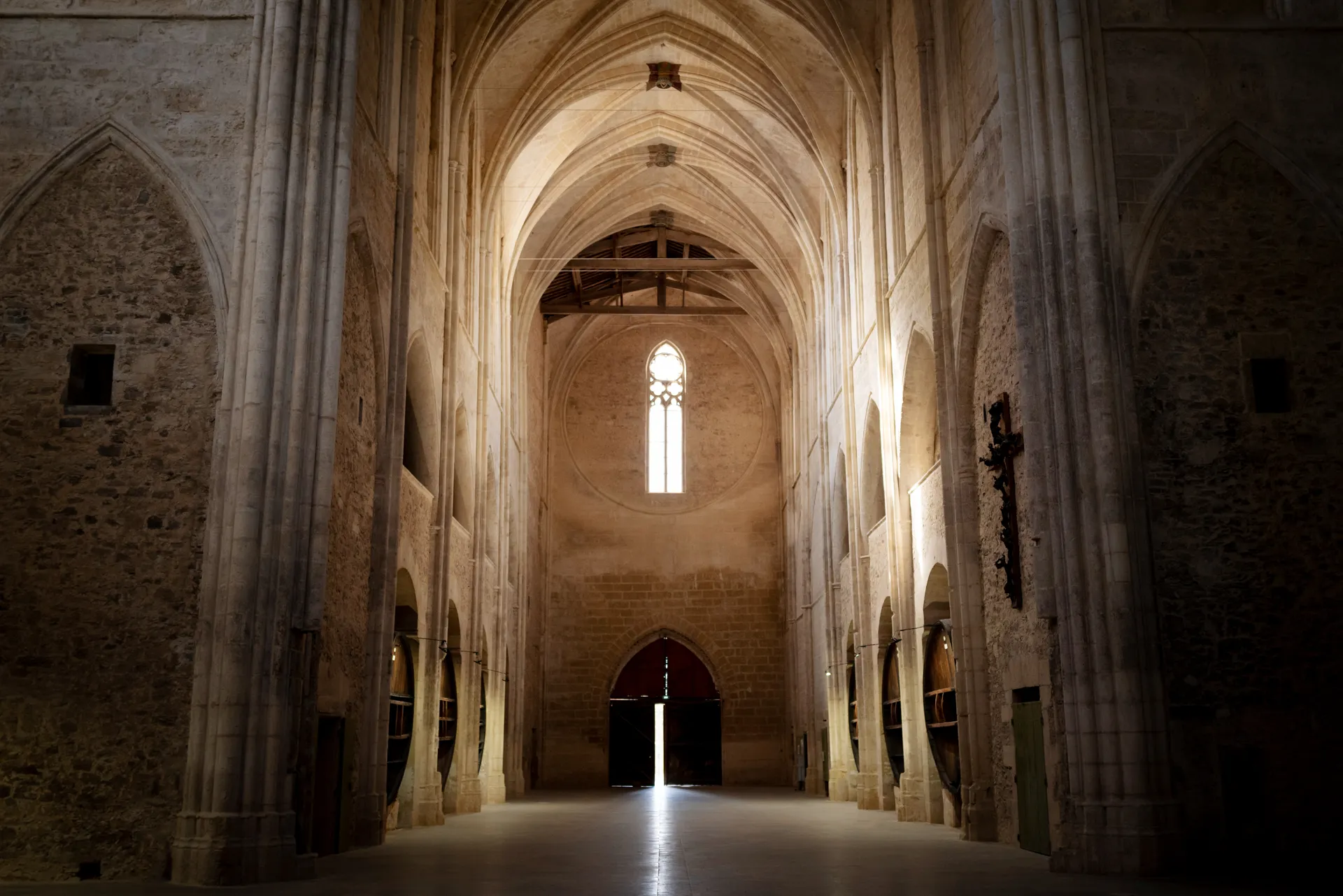 intérieur de l'abbaye de Valmagne